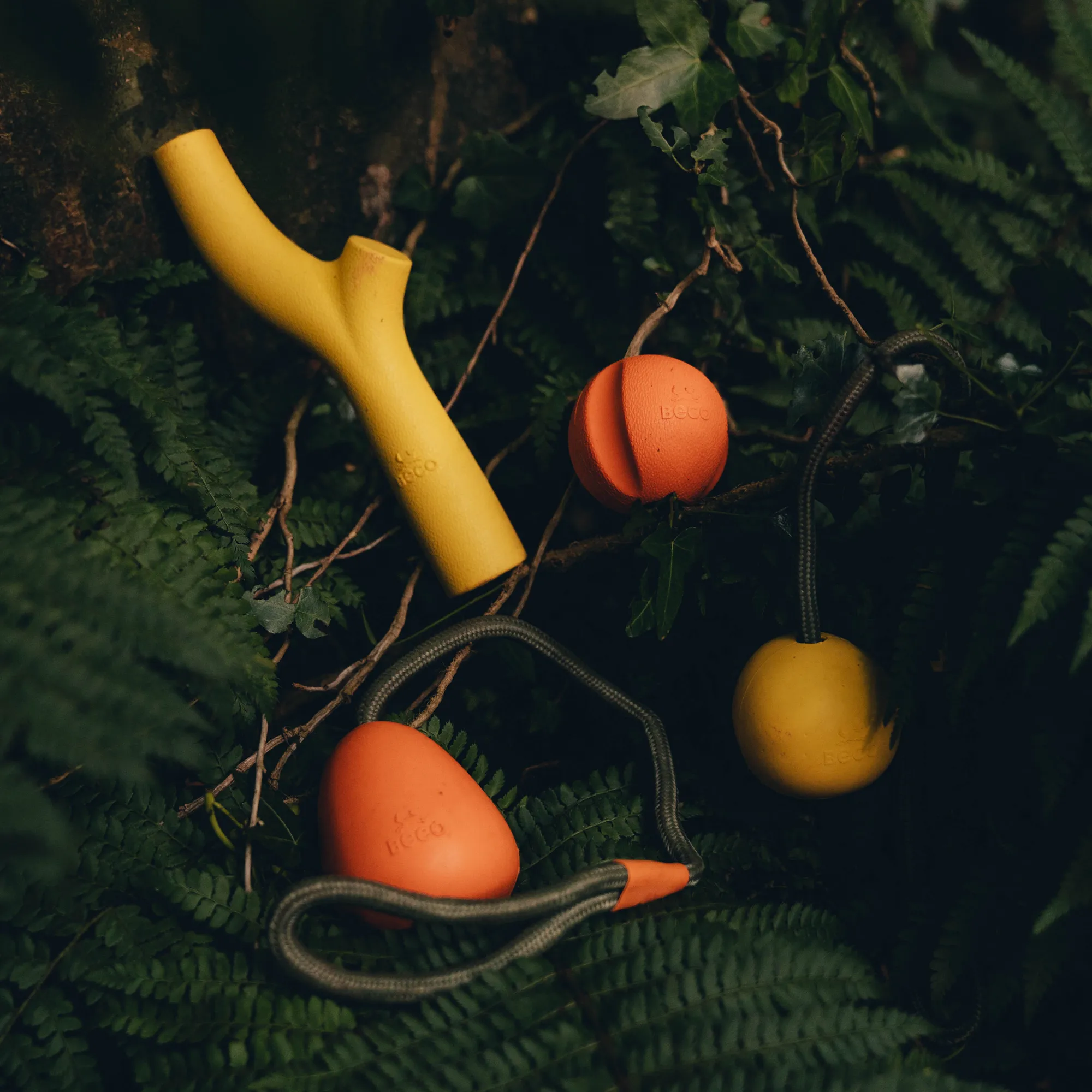 Natural Rubber Slinger Ball Toy